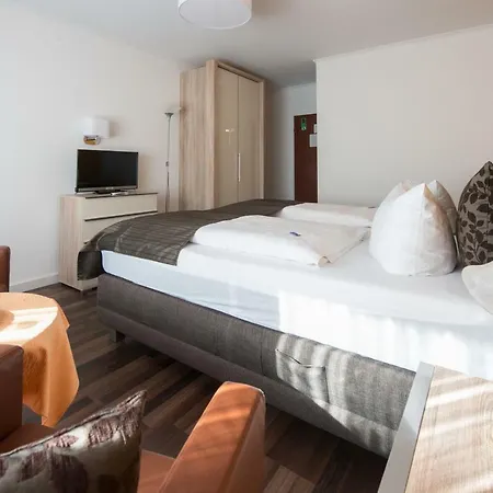 Otel Joh 3*